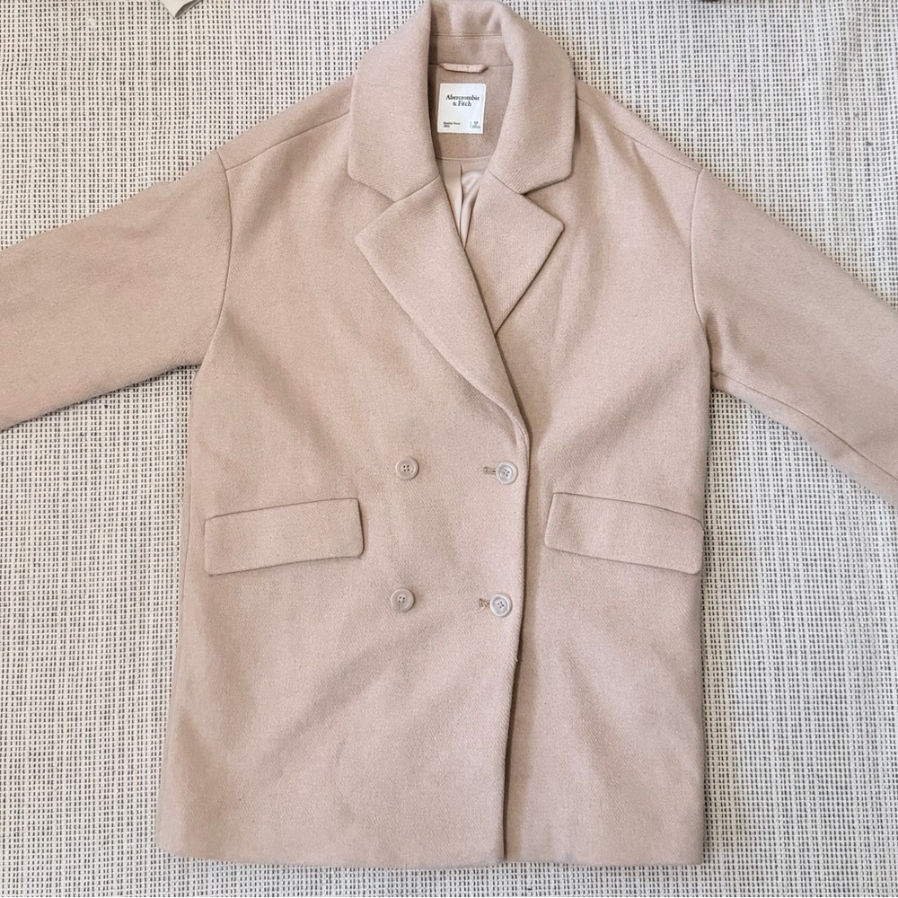 Abercrombie & Fitch Wool Blend Light Tan Coat